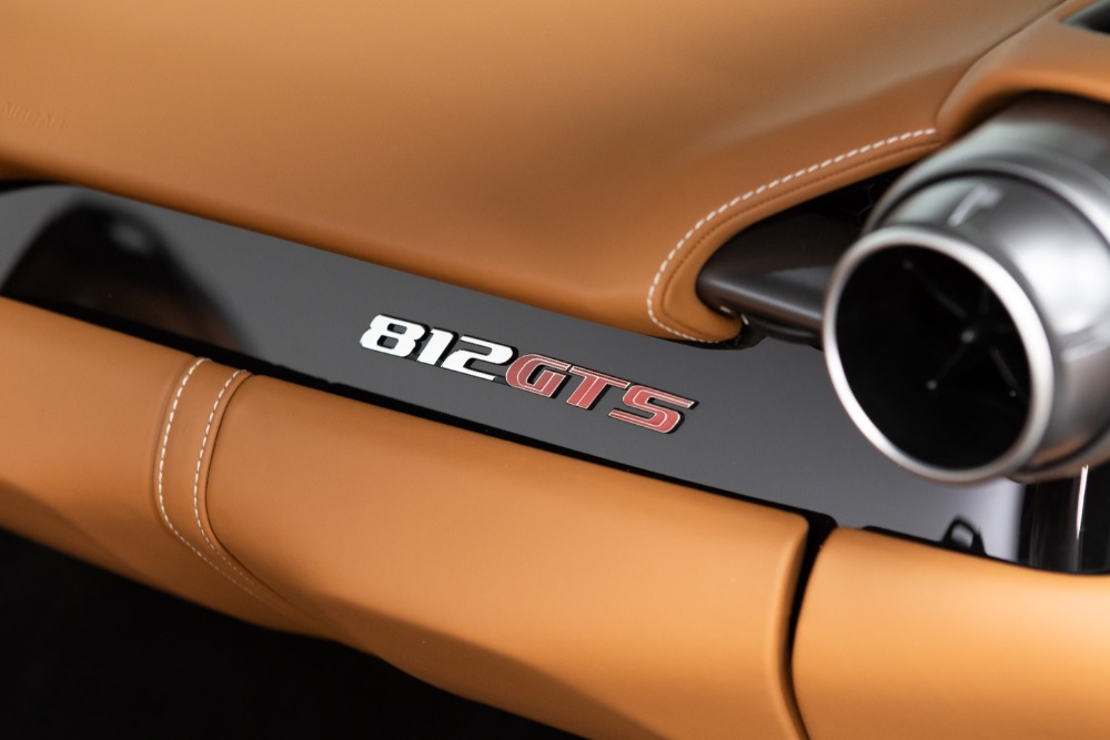 2021 Ferrari 812 GTS