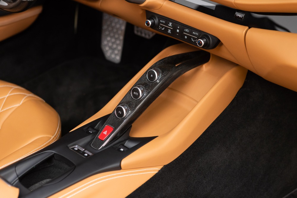 2021 Ferrari 812 GTS