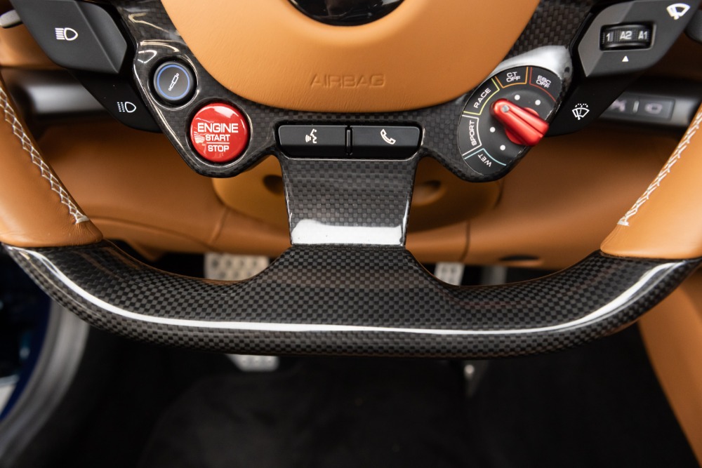 2021 Ferrari 812 GTS