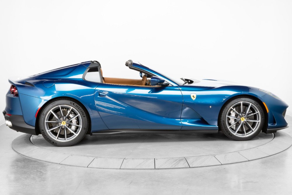 2021 Ferrari 812 GTS