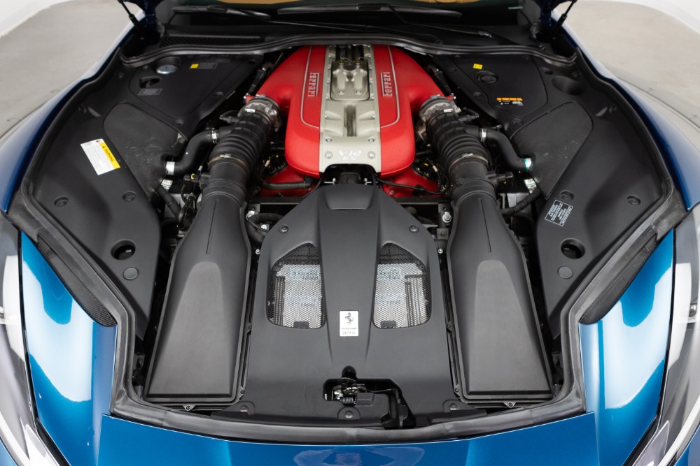 2021 Ferrari 812 GTS