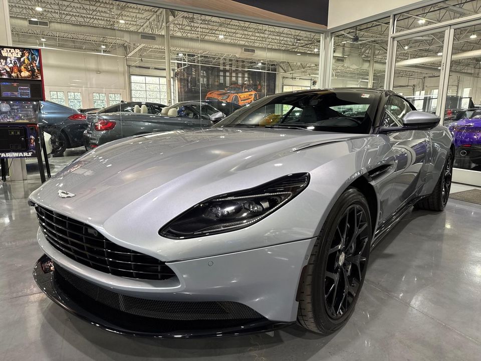 2019 Aston Martin DB11