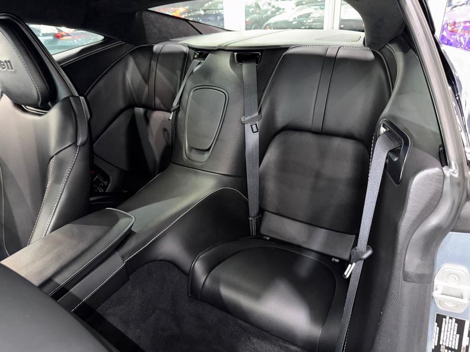 2019 Aston Martin DB11