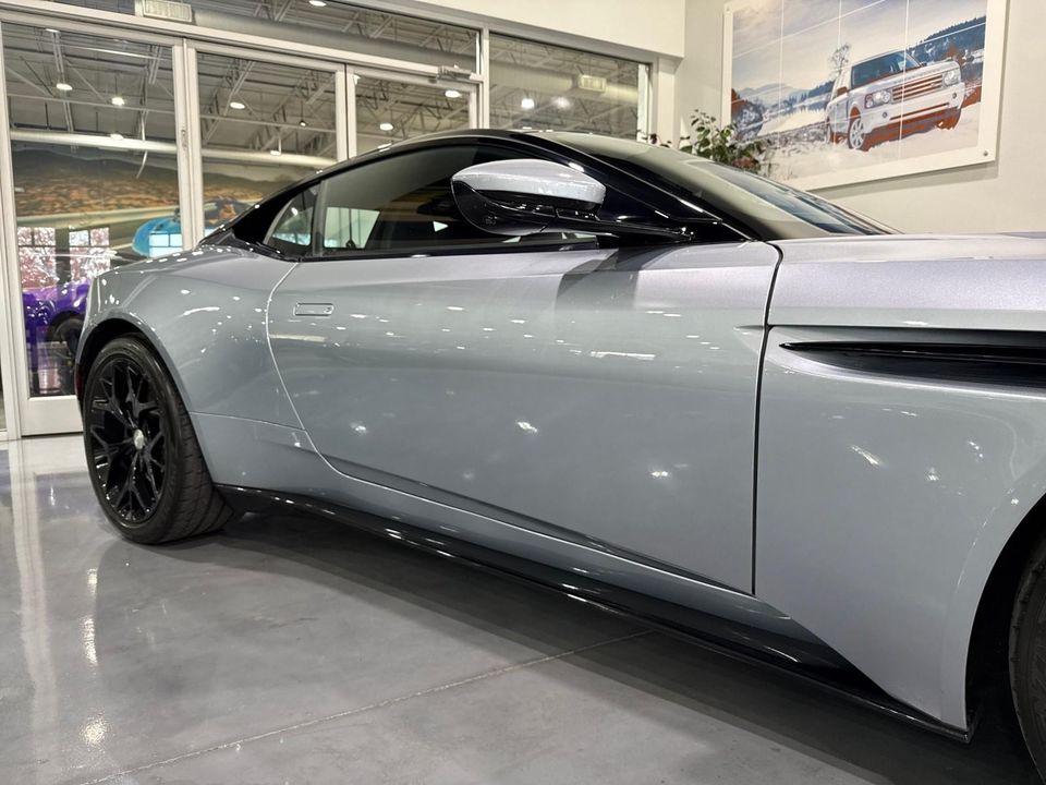 2019 Aston Martin DB11