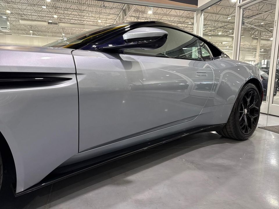 2019 Aston Martin DB11