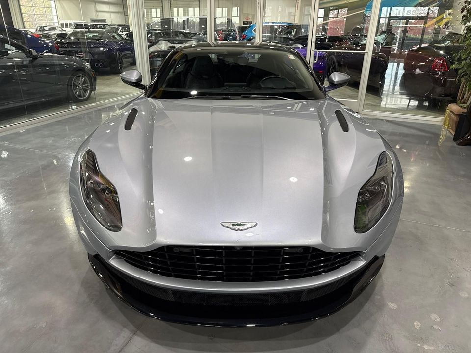 2019 Aston Martin DB11