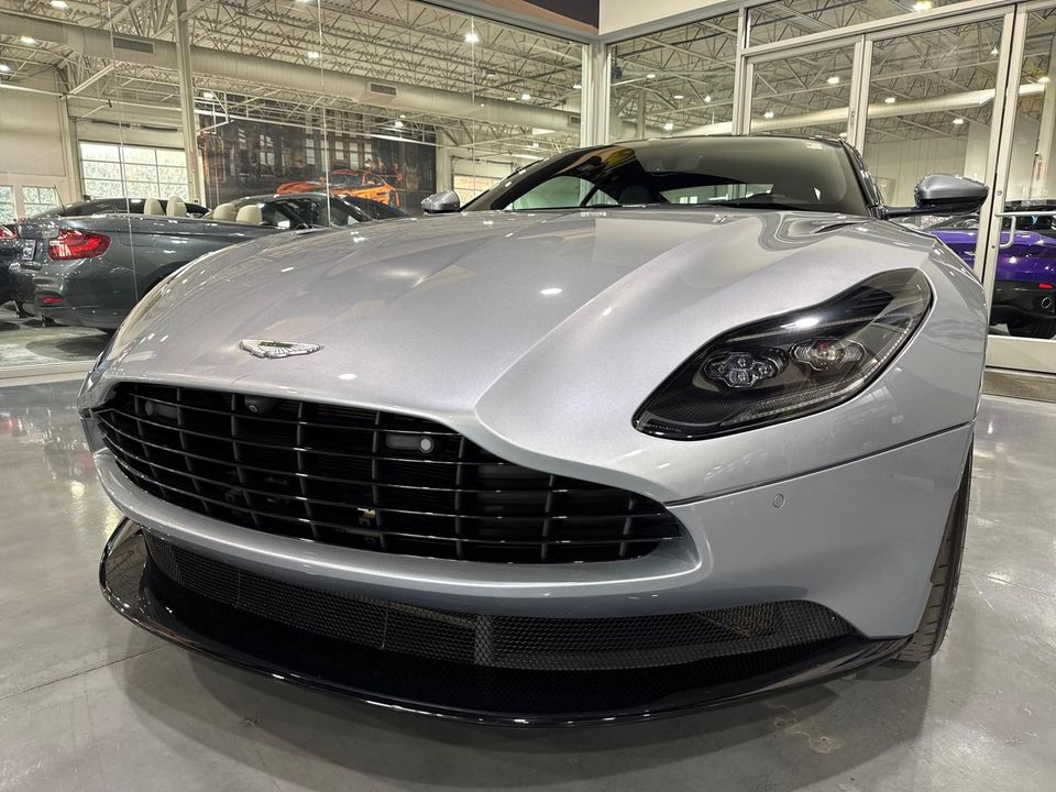 2019 Aston Martin DB11