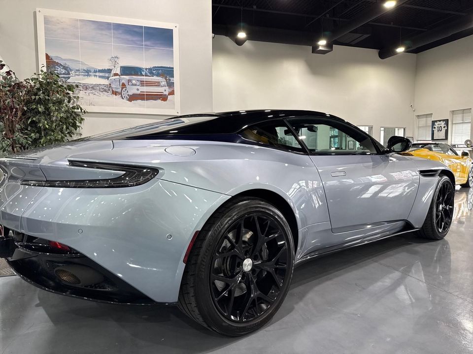 2019 Aston Martin DB11