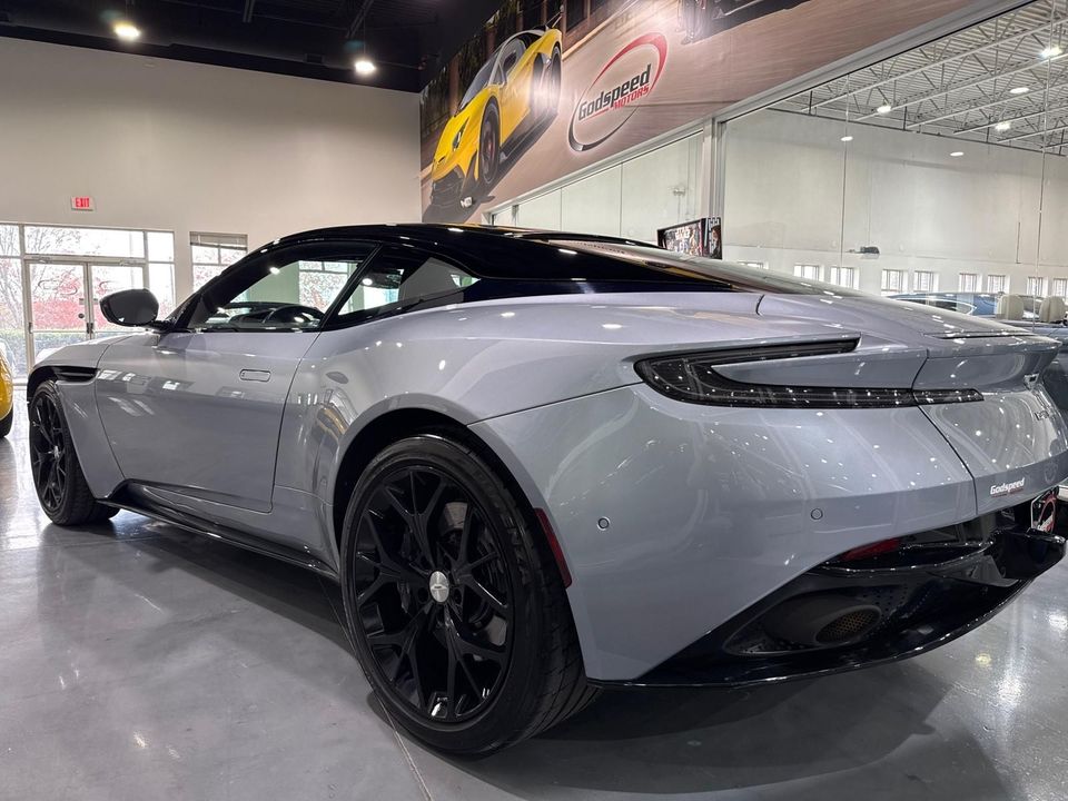 2019 Aston Martin DB11