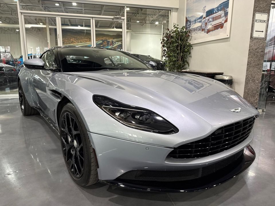 2019 Aston Martin DB11