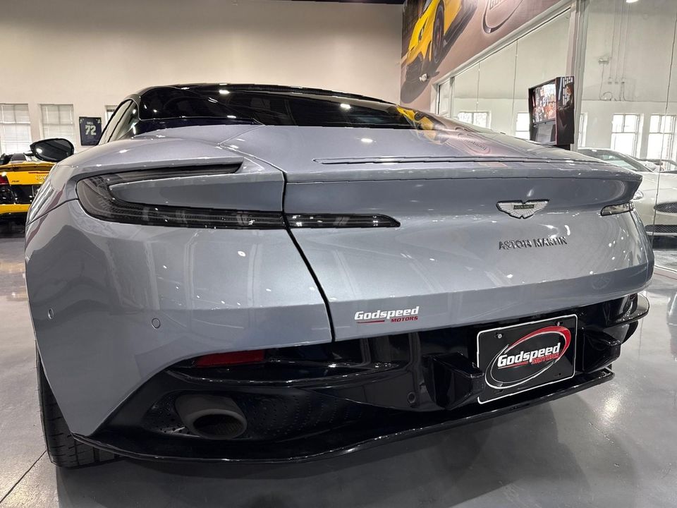 2019 Aston Martin DB11