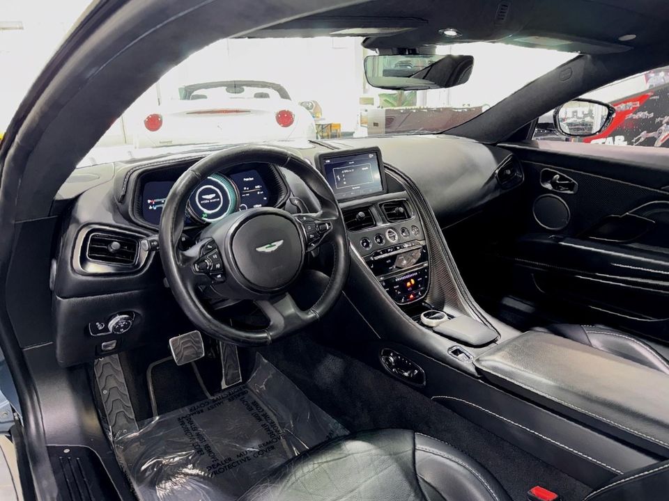 2019 Aston Martin DB11