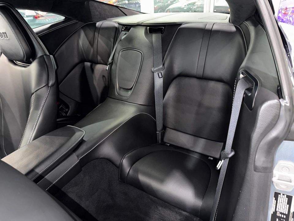 2019 Aston Martin DB11