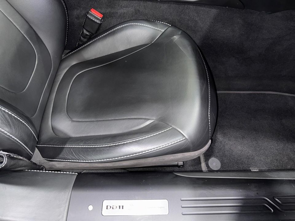 2019 Aston Martin DB11