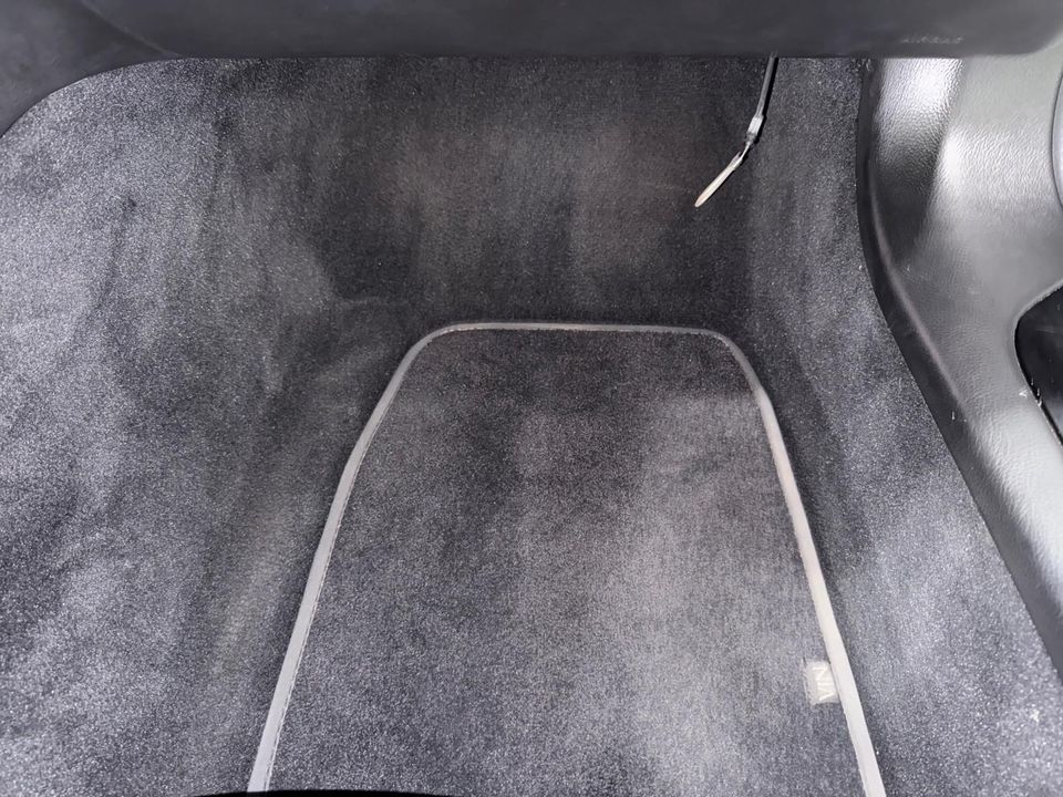 2019 Aston Martin DB11