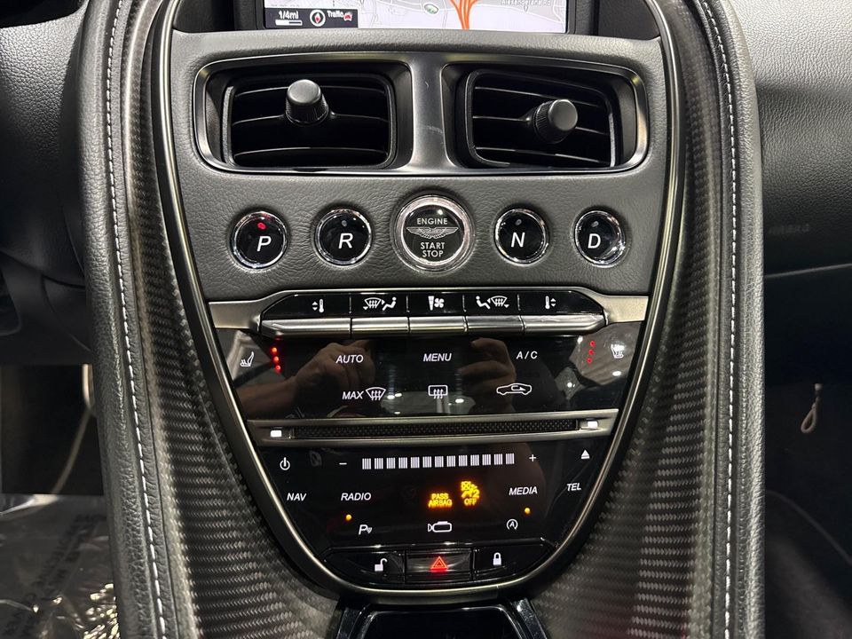 2019 Aston Martin DB11