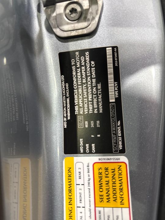 2019 Aston Martin DB11