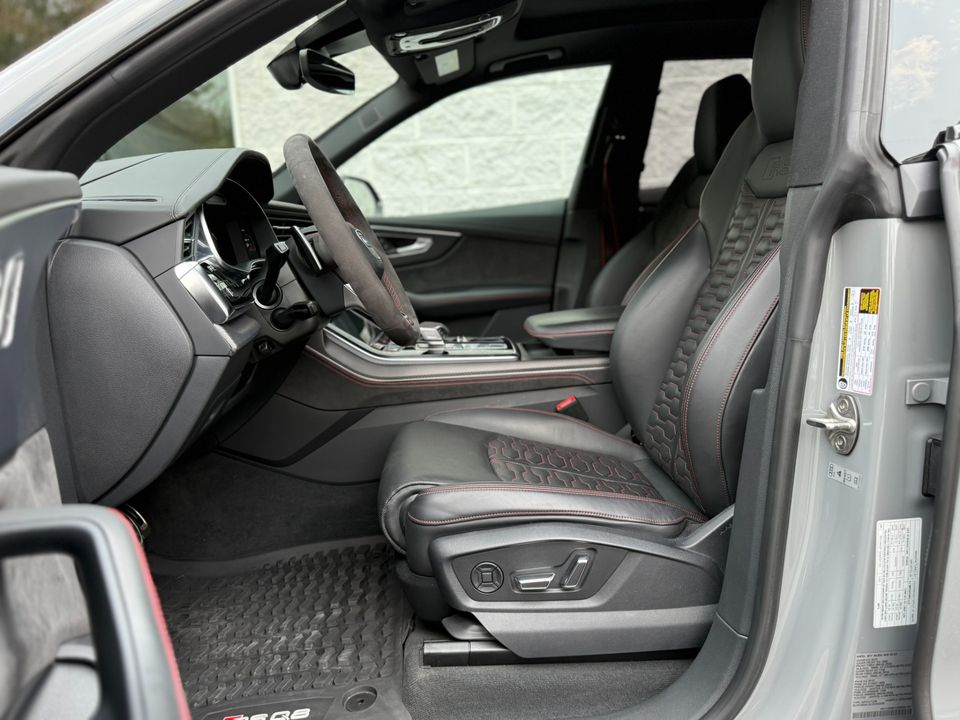 2022 Audi RS Q8