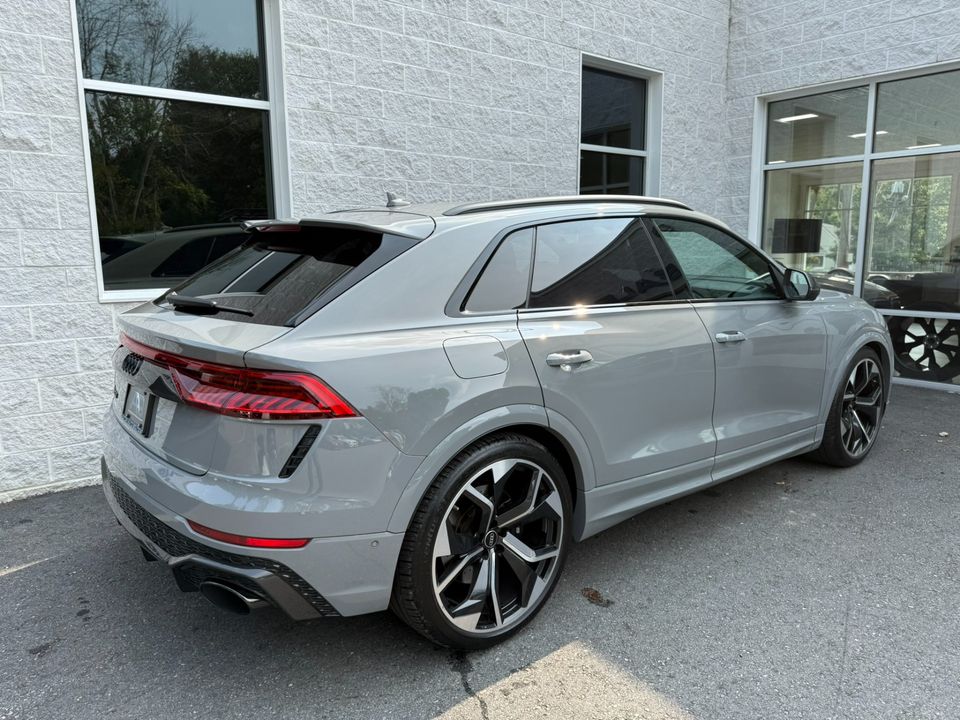 2022 Audi RS Q8