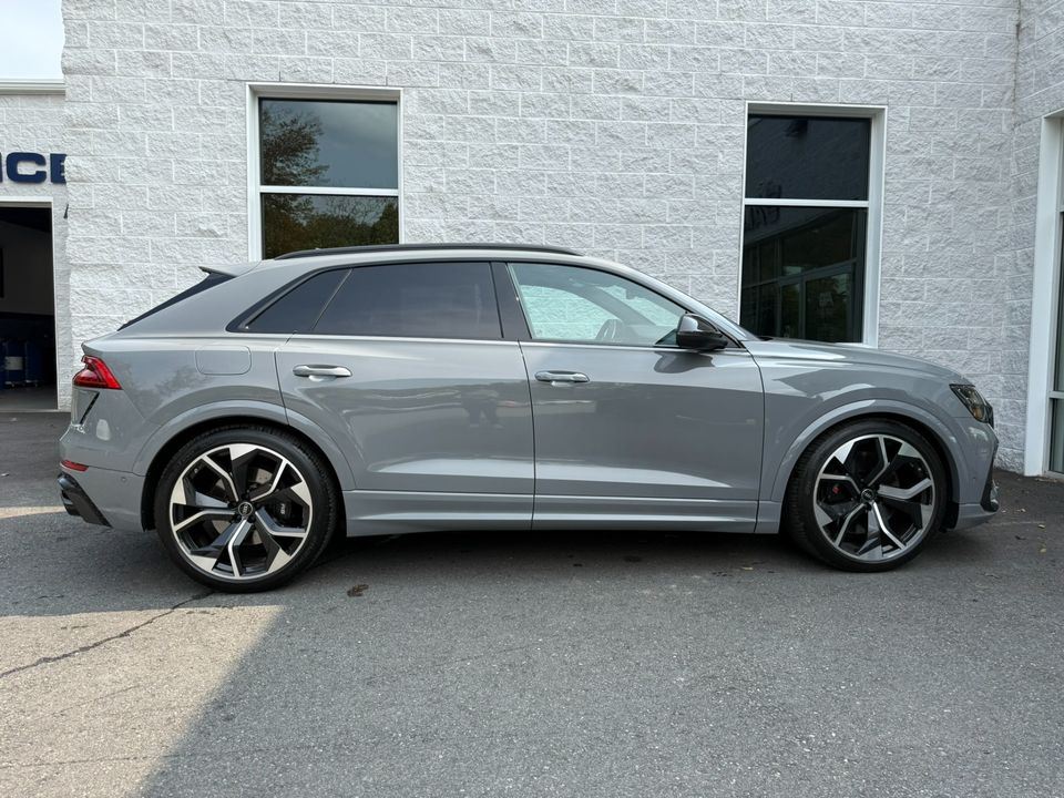 2022 Audi RS Q8