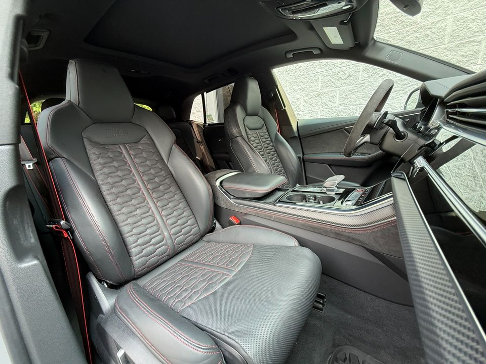 2022 Audi RS Q8