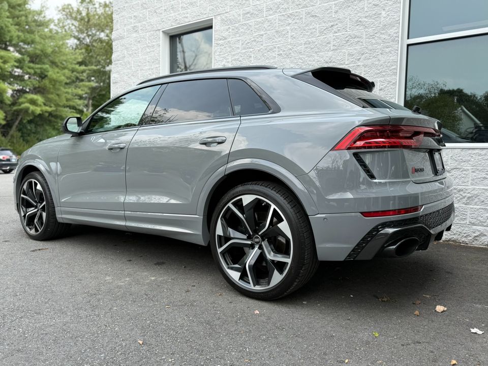 2022 Audi RS Q8