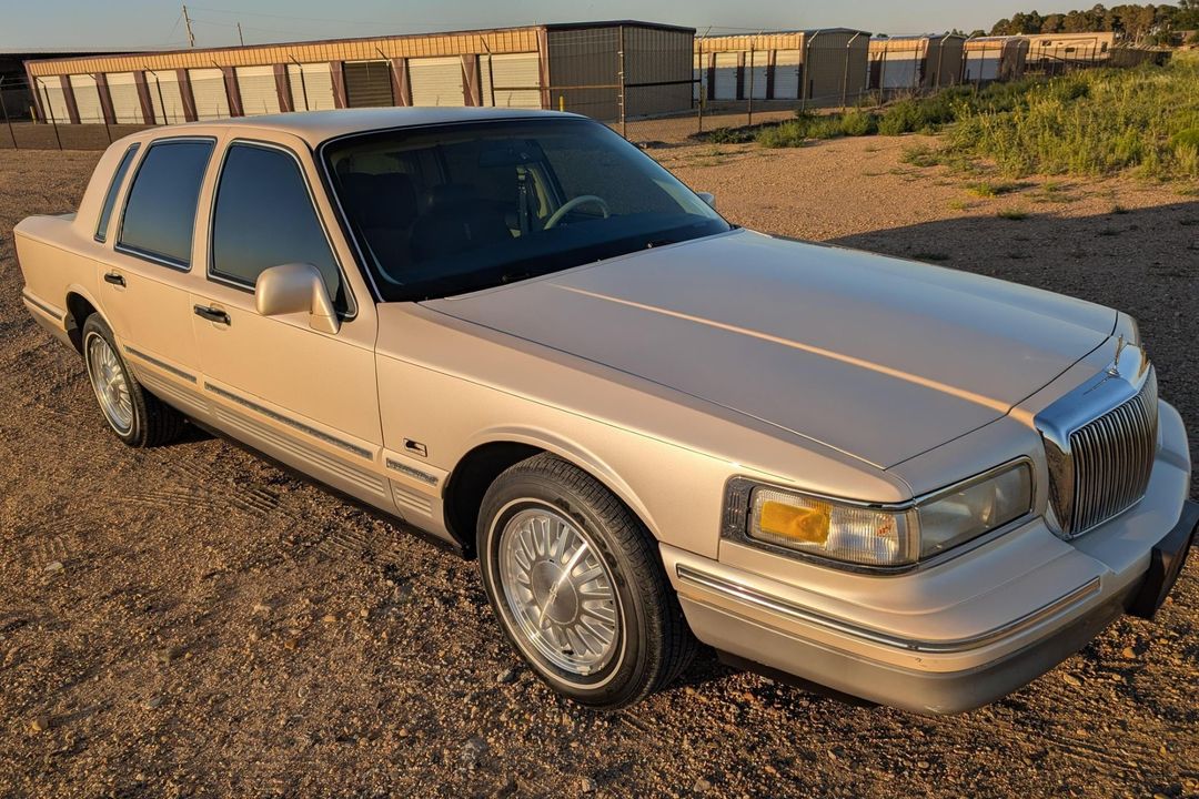 1995 Lincoln Town Car