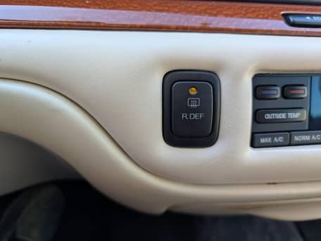 1995 Lincoln Town Car