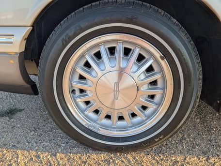 1995 Lincoln Town Car