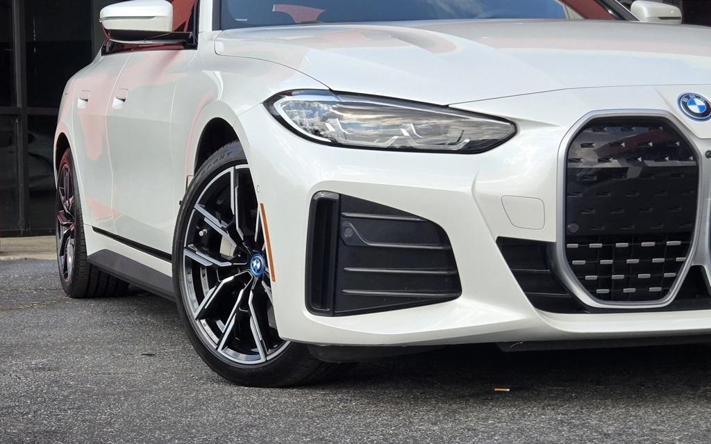 2022 BMW i4