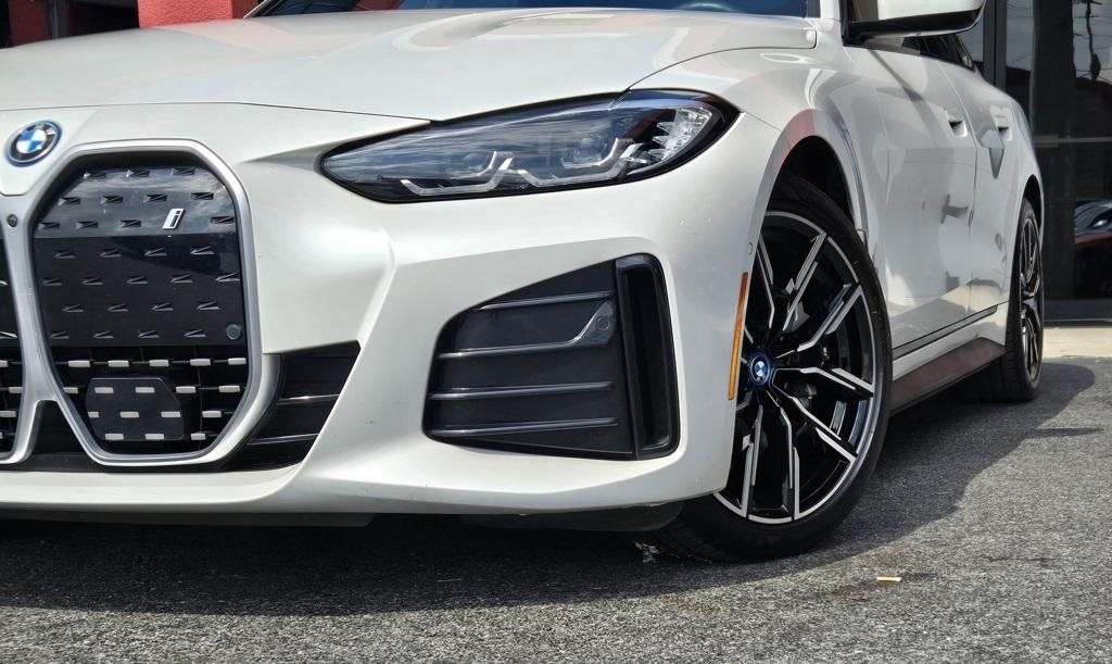 2022 BMW i4