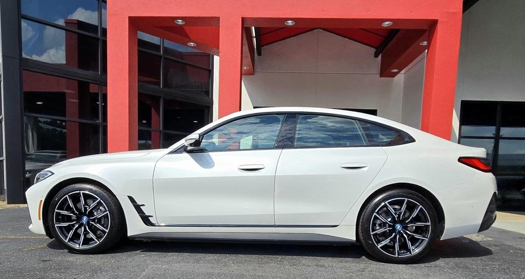 2022 BMW i4