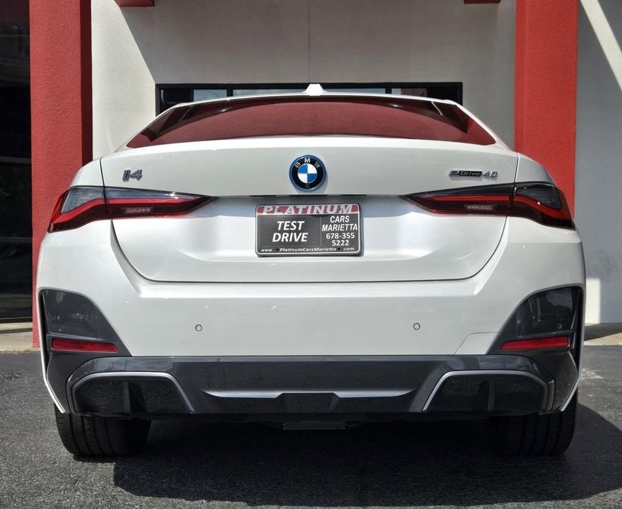2022 BMW i4