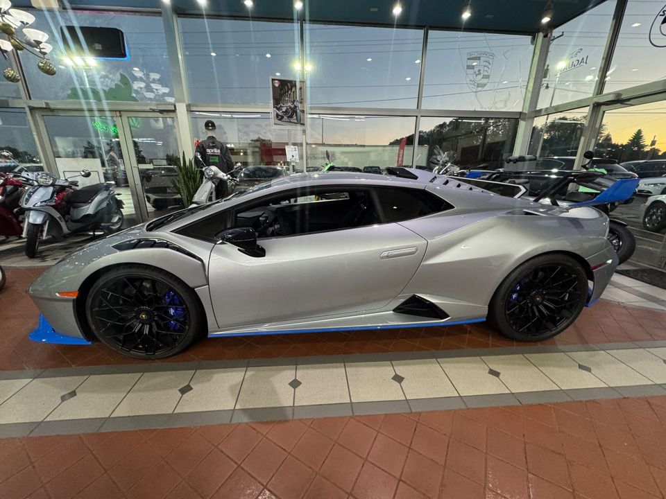 2023 Lamborghini Huracan