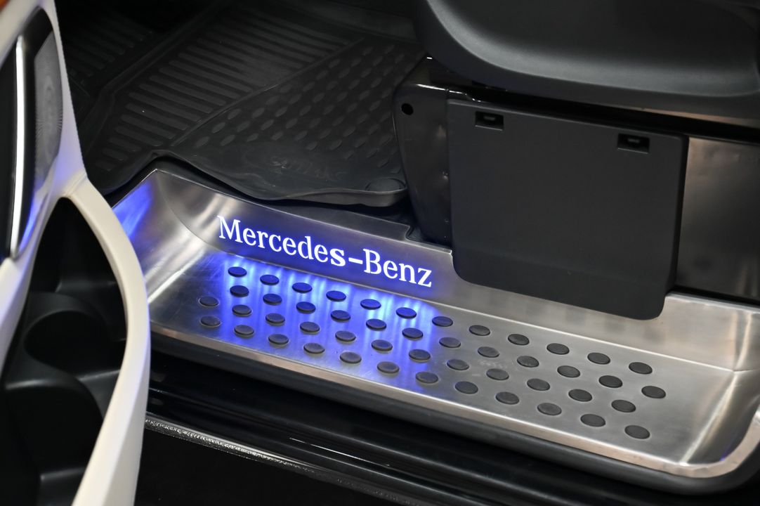 2020 Mercedes-Benz Metris