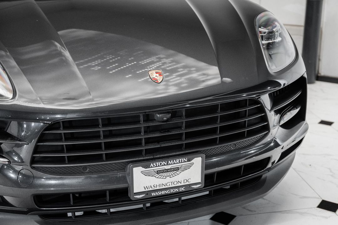 2021 Porsche Macan
