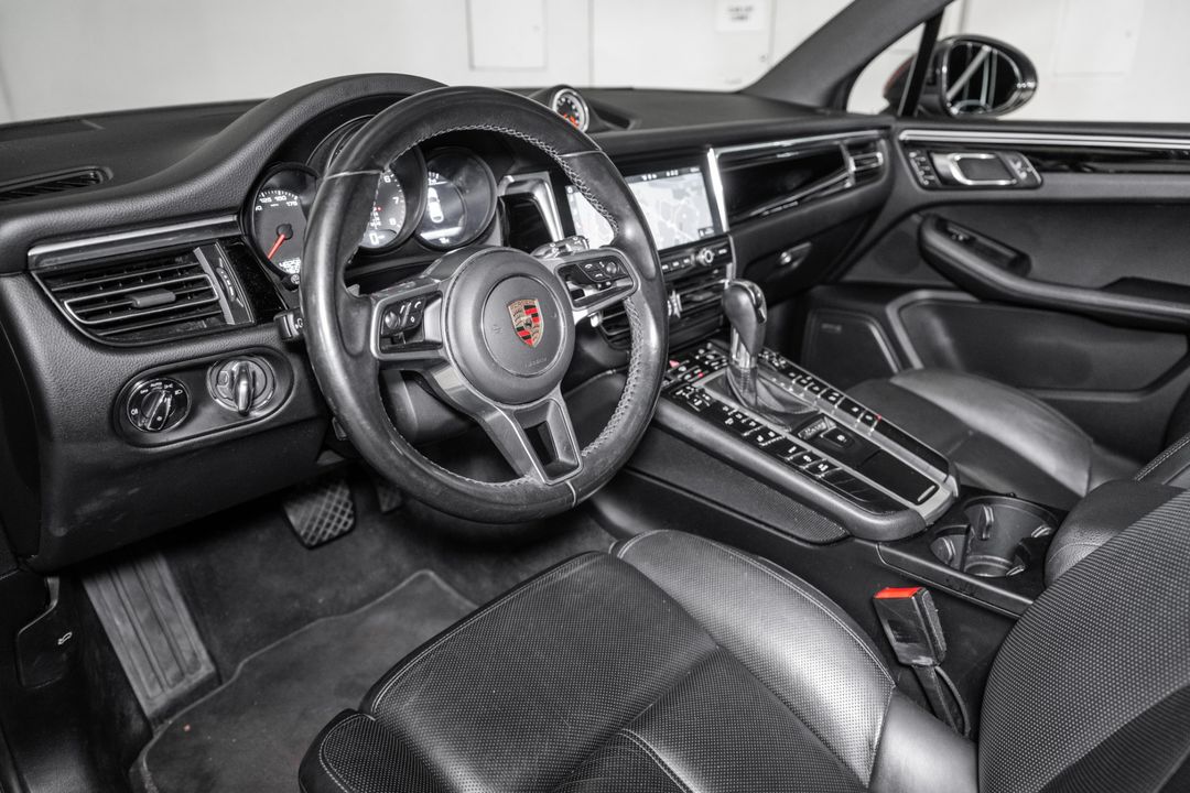 2021 Porsche Macan
