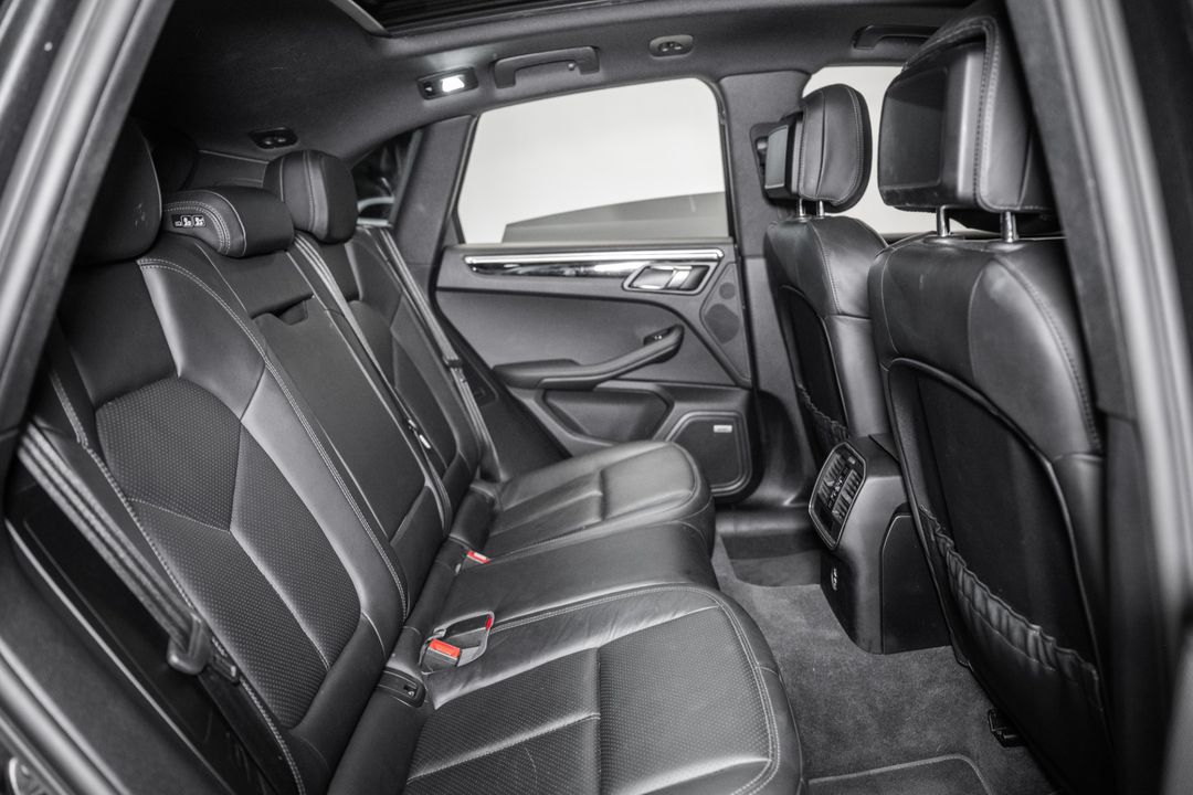 2021 Porsche Macan