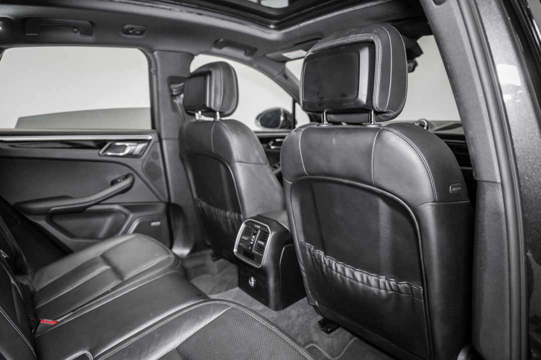 2021 Porsche Macan