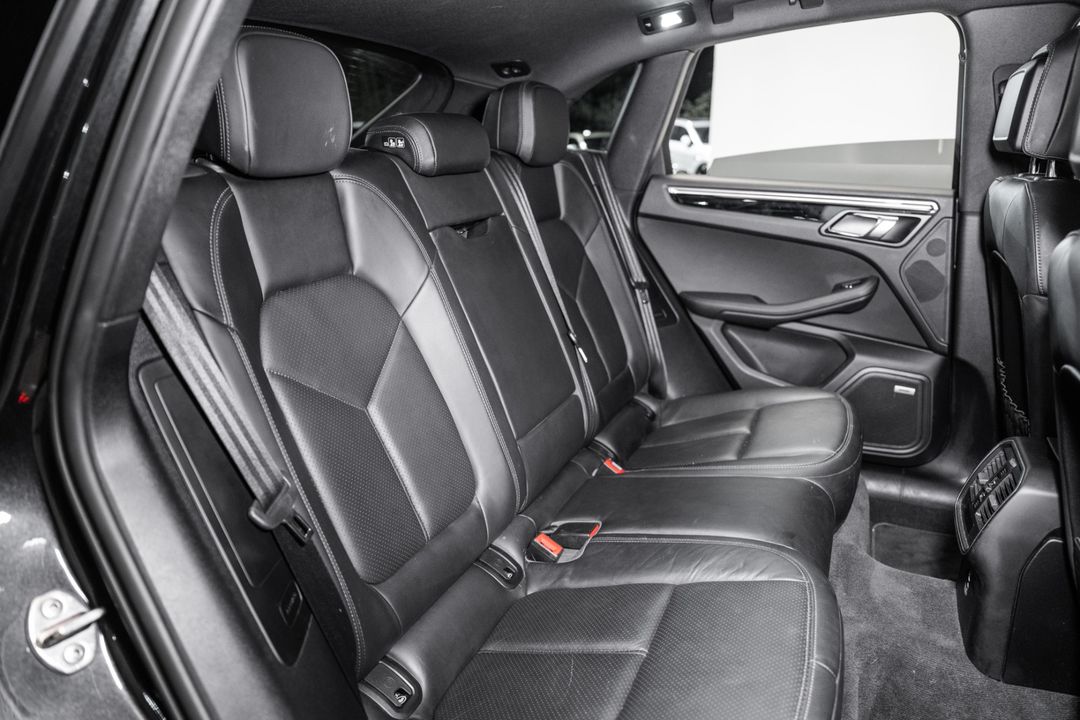 2021 Porsche Macan