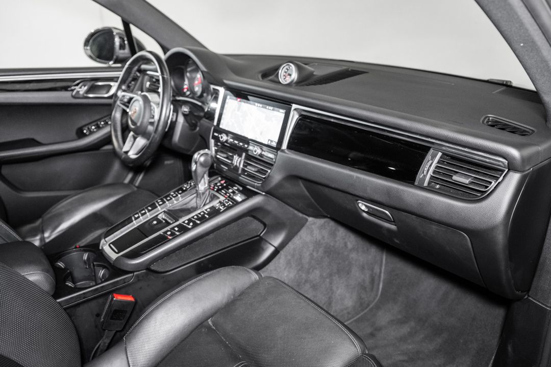 2021 Porsche Macan