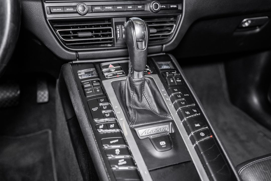 2021 Porsche Macan