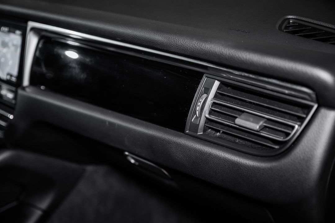 2021 Porsche Macan