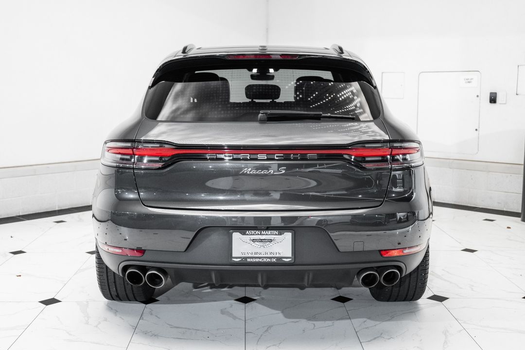 2021 Porsche Macan