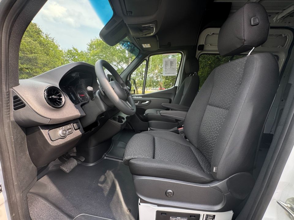 2024 Mercedes-Benz Sprinter
