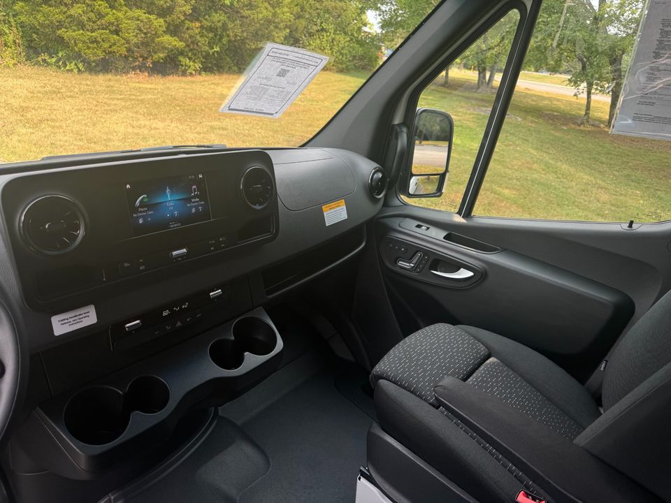2024 Mercedes-Benz Sprinter