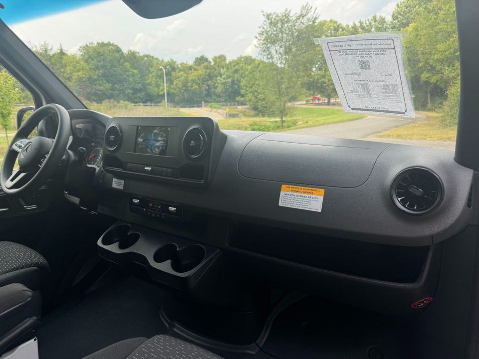 2024 Mercedes-Benz Sprinter