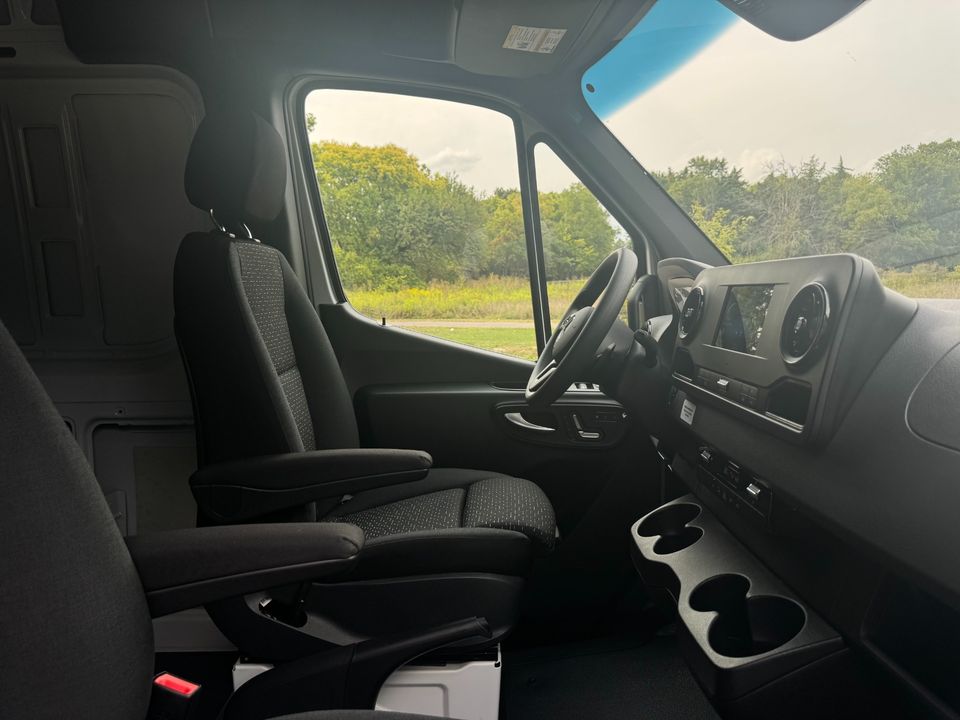2024 Mercedes-Benz Sprinter