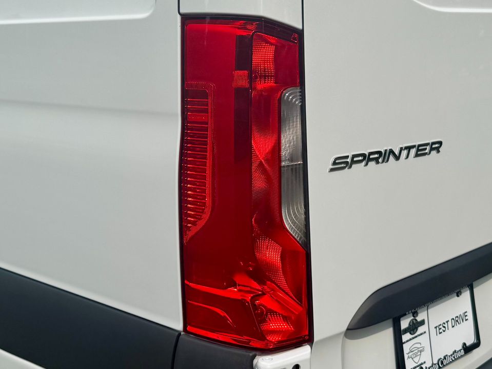 2024 Mercedes-Benz Sprinter