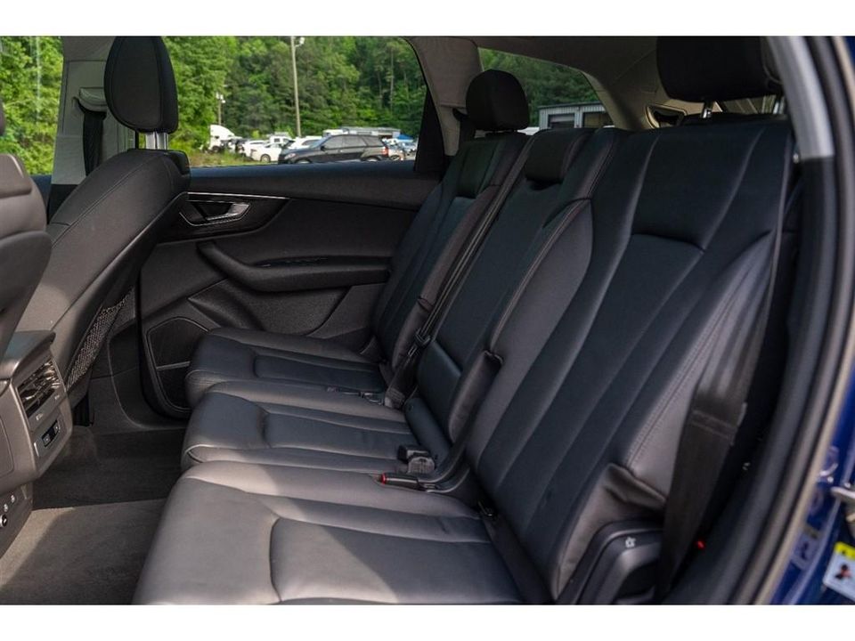 2022 Audi Q7